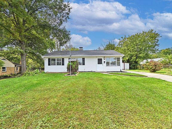 3rd image of 87 Weinman Dr