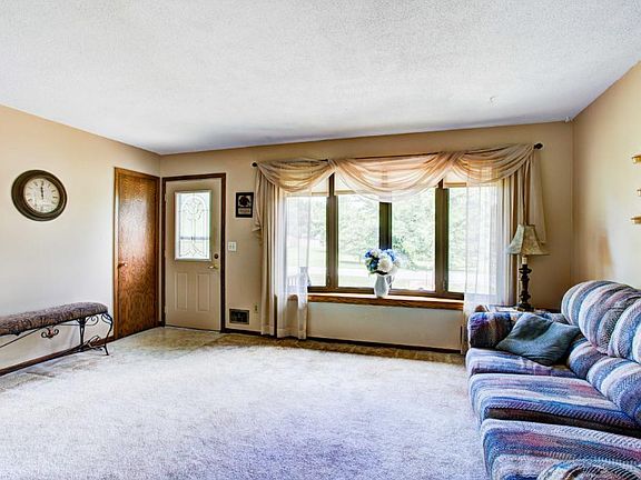5th image of 6522 153rd Ln NW