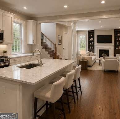 2nd image of 1799 Buckhead Ln NE