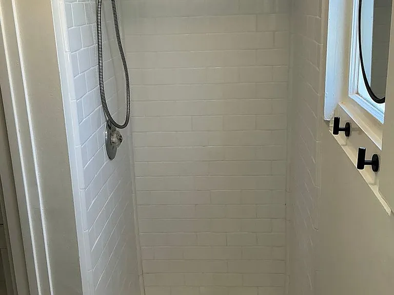 204 S Grand St — Photo 28