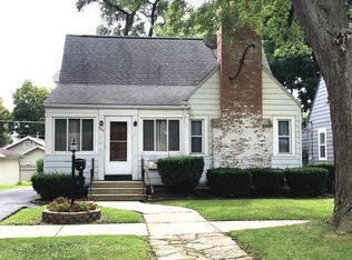 809 E North St, Morris, IL 60450