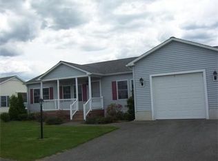 21 Stone Meadow Dr, Bridgewater, MA 02324