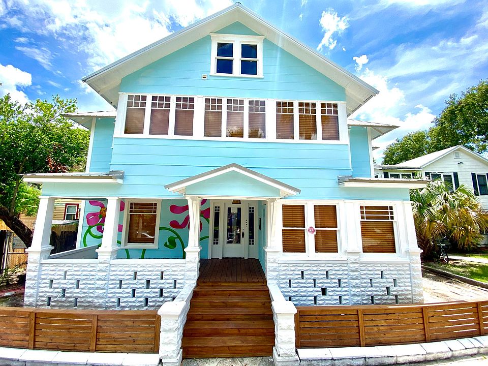1st image of 320 6th Ave #3