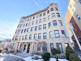 Strathmore Road Apartments