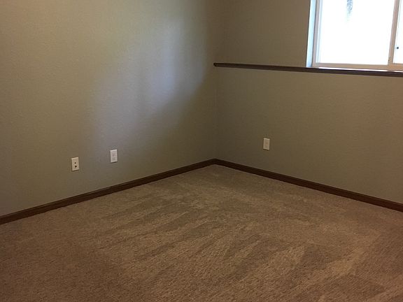 1 of 3 Bedrooms