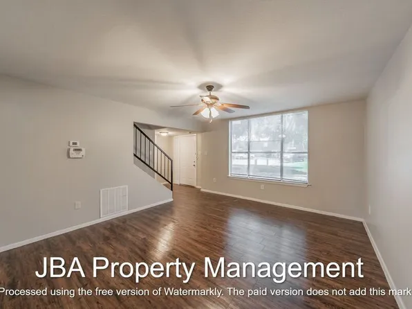 1766 Belshire Ct #1766B, Fort Worth, TX 76140