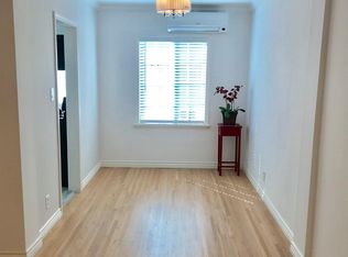 1218 W Victory Blvd, Burbank, CA 91506
