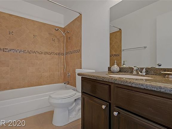 5th image of 5409 Centurion Ct Unit 202