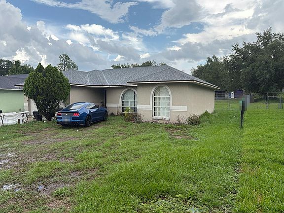2nd image of 1010 W Dossey Rd