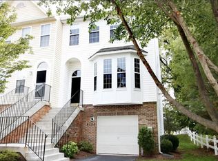 9130 Carriage House Ln, Columbia, MD 21045