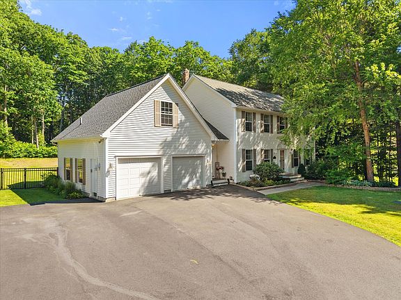 2nd image of 64 Hopkins Road