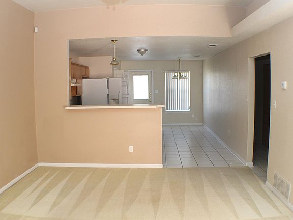 3rd image of 3807A El Paso Dr