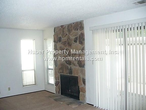 4th image of 747 Mikkelsen Dr