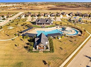 15840 Farringdon St, Justin, TX 76247