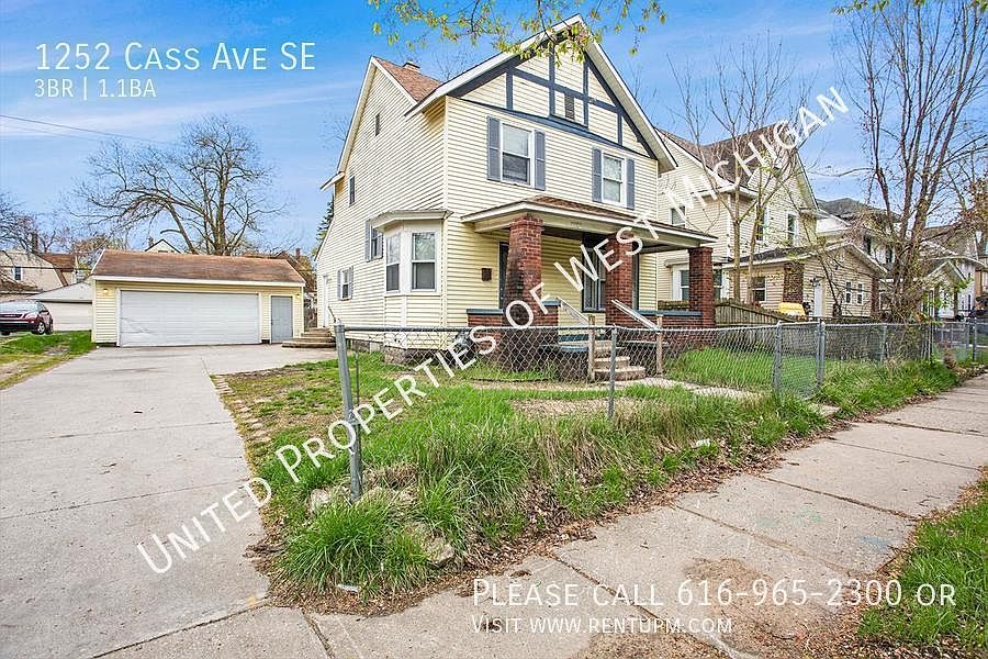 1st image of 1252 Cass Ave SE
