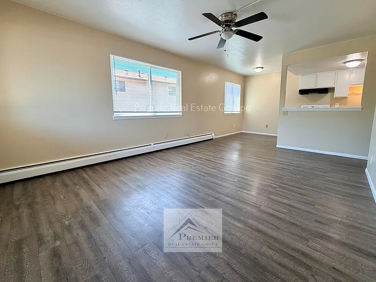 1466 Hathaway Dr #A — Photo 6