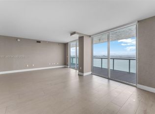 10 Venetian Way APT 1903, Miami Beach, FL 33139
