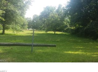 1055 Archmere Dr, Akron, OH 44319