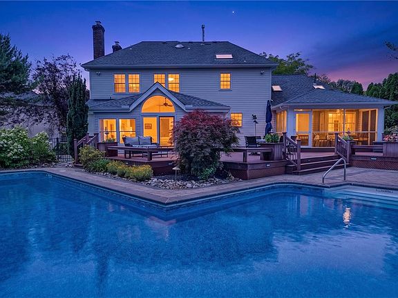 4th image of 4416 Tracey Ln