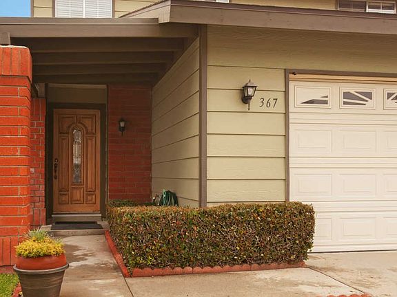 5th image of 367 Winewood St