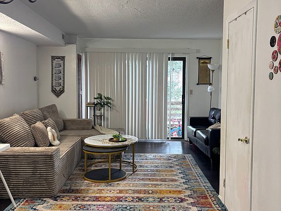 3rd image of 40 Crest Street #16