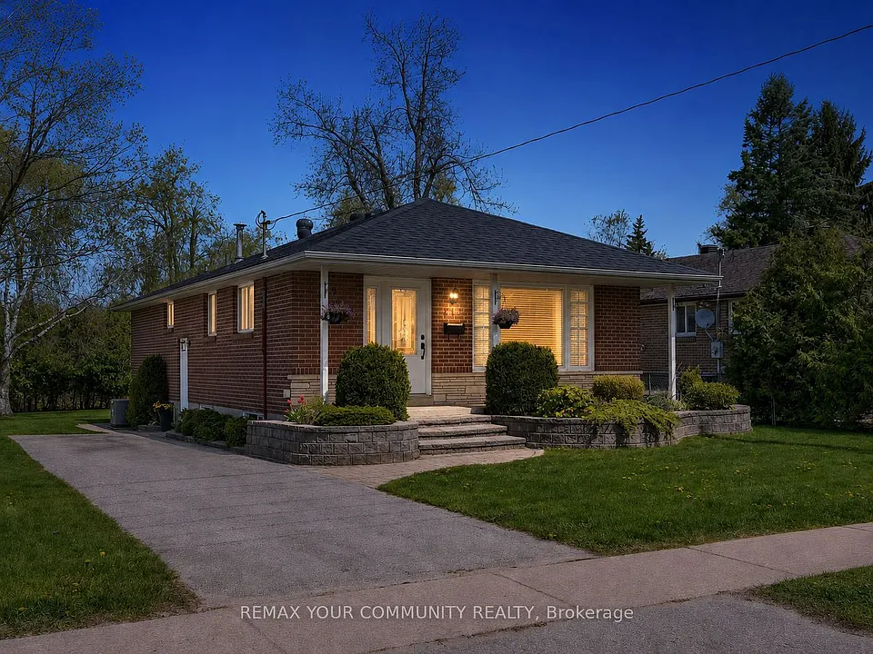 212 Grove St E #MAIN FLOOR