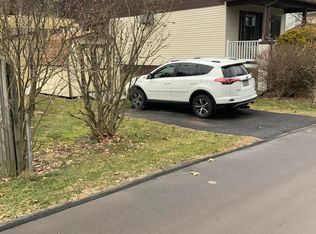 221 Harrison St, Hanover Township, PA 18706