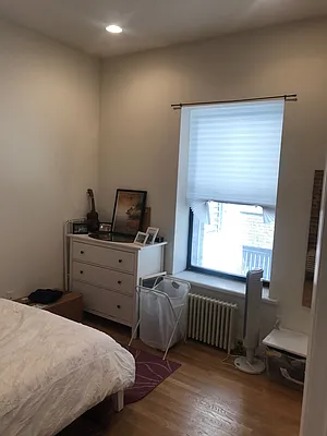 Rented by PMG Real Estate  | media 41