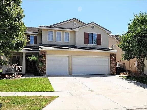 2nd image of 1056 Riverbend Cir