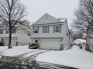 805 Lindsey Ln, Hopkins, MN 55343