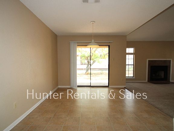 4th image of 3210 Green Valley Dr