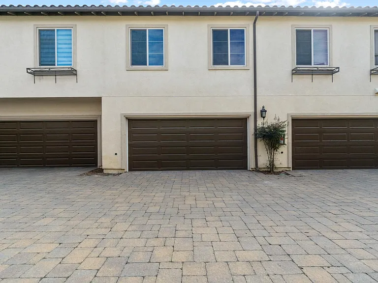 1822 Casa Morro St #16 — Photo 31