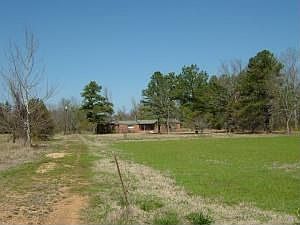 2nd image of 1135 Spivey Rd
