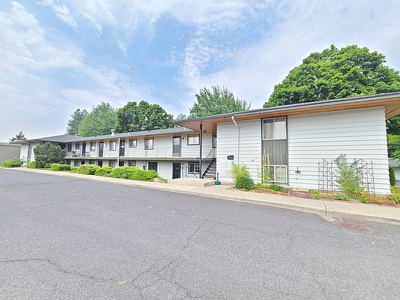 3rd image of 3315-3317 W Bismark Ave #1S