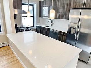 21-69 36th St #2G, Astoria, NY 11105