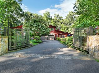 10 Pheasant Dr, Armonk, NY 10504