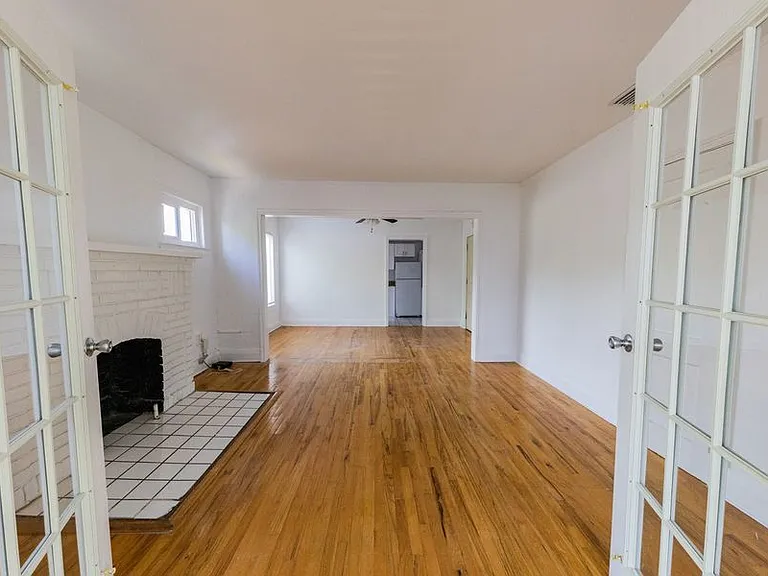 3002 W Sitios St #C — Photo 5
