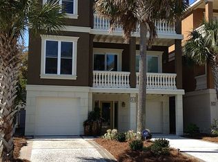 33 Crab Line Ct, Hilton Head Island, SC 29928
