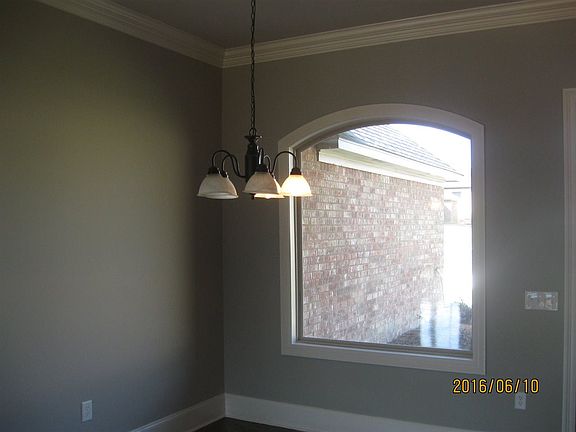 3rd image of 202 Willow Grande Court Willow Lot 61
