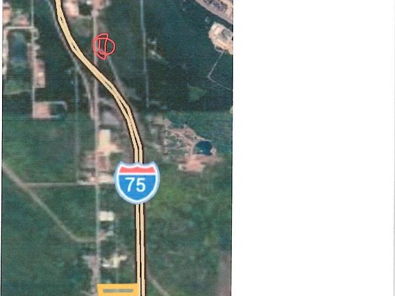3rd image of 13728 N Mackinaw Hwy