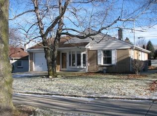 2916 S 57th St, Milwaukee, WI 53219