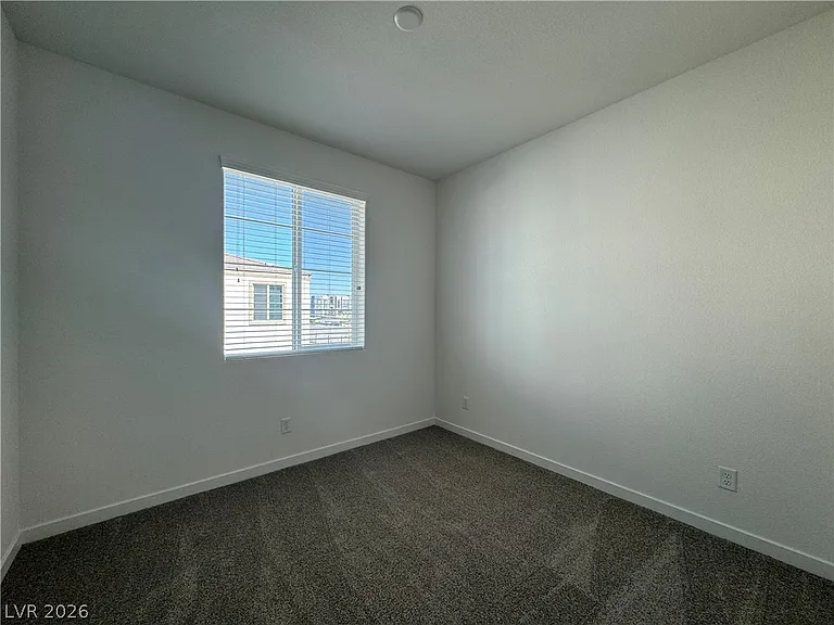 6181 Garden Crest St — Photo 20