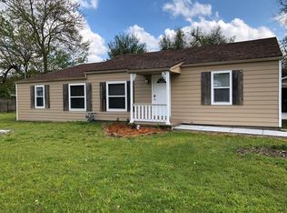 829 W Southerland Dr, Wichita, KS 67217