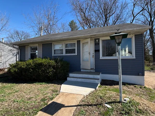204 Tay Rd, Saint Louis, MO 63137