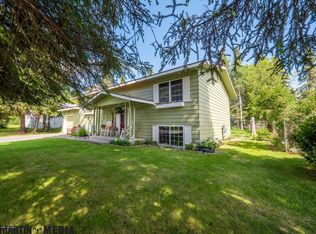 1136 Walnut Ave, Kenai, AK 99611