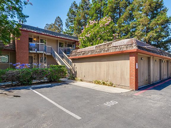 2nd image of 3066 Shadow Springs Pl