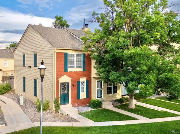 1600 S Idalia Circle #A, Aurora, CO 80017