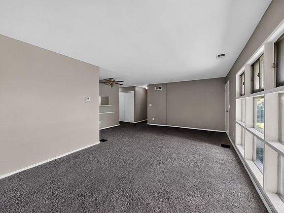 3rd image of 1282 Aldrich Ave