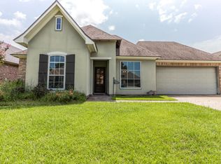 303 Forest Creek Dr, Scott, LA 70583