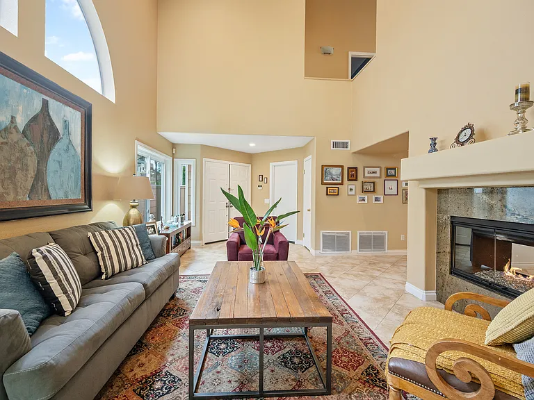 6711 Xana Way — Photo 12